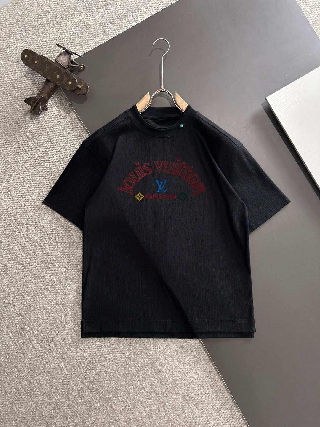 LuxluxHouse Best Quality Clothes T-shirt Louis Vuitton