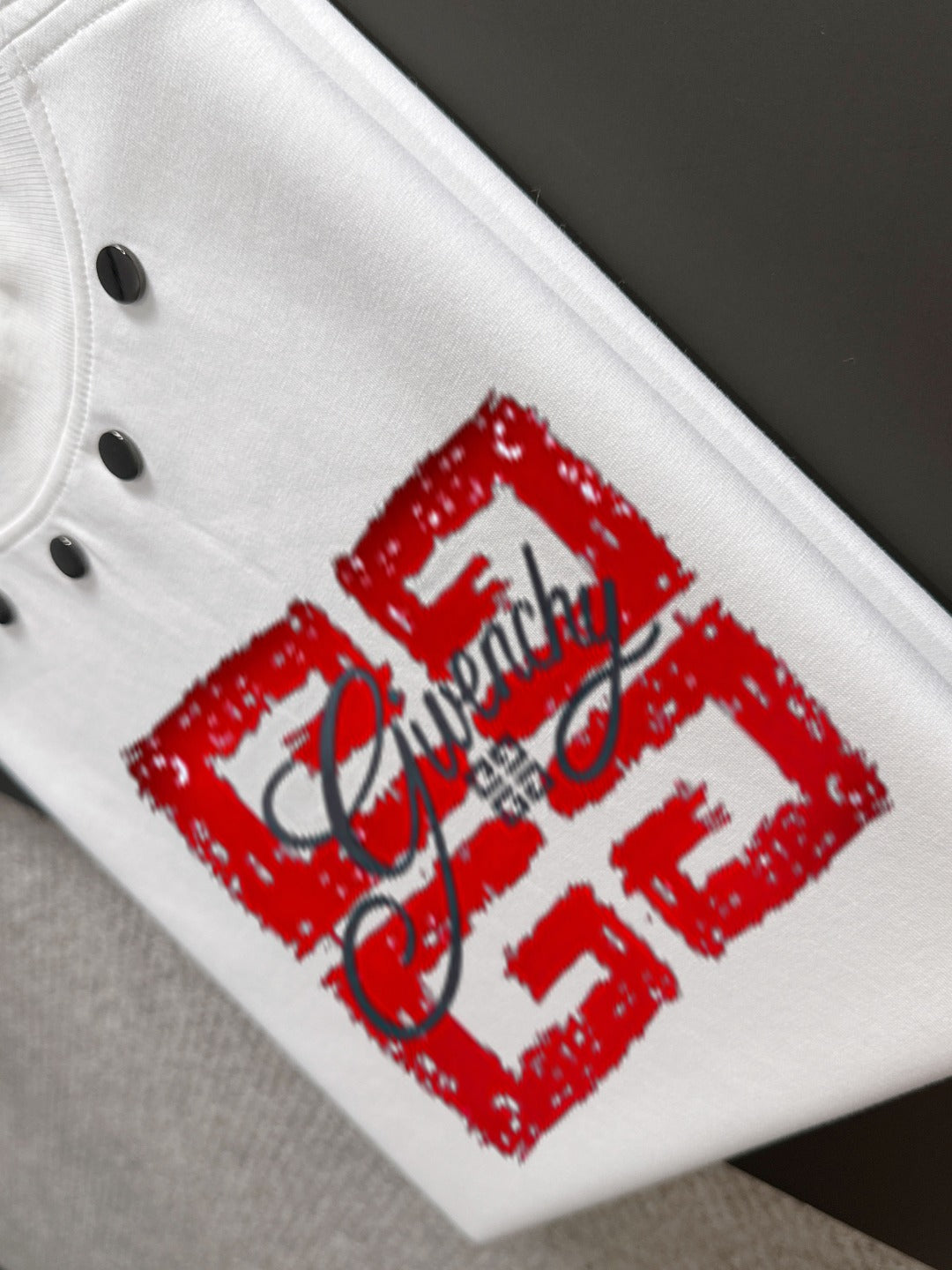 LuxluxHouse Best Quality Clothes Givenchy T-shirt