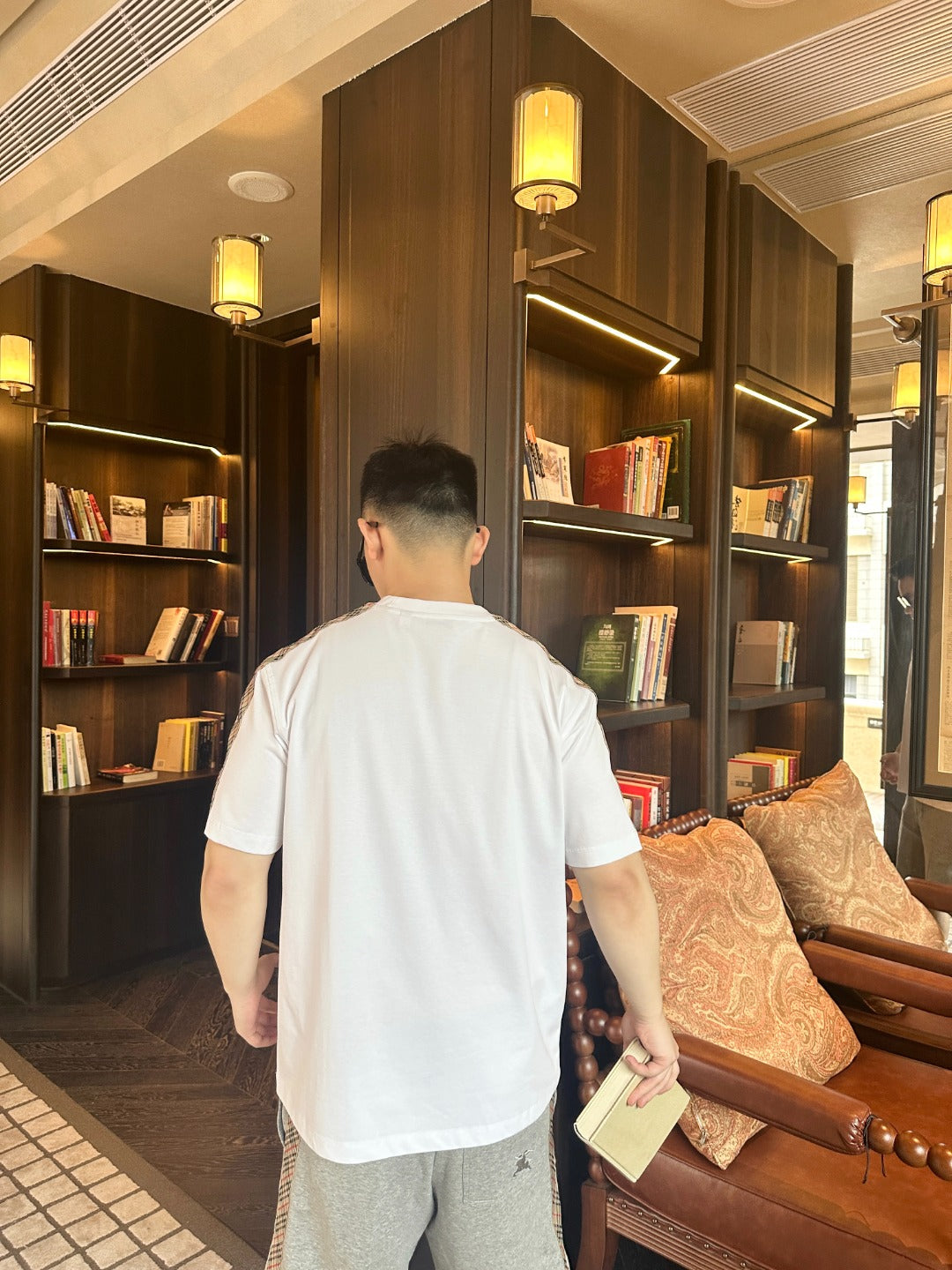 LuxluxHouse Best Quality Clothes Burberry T-shirt