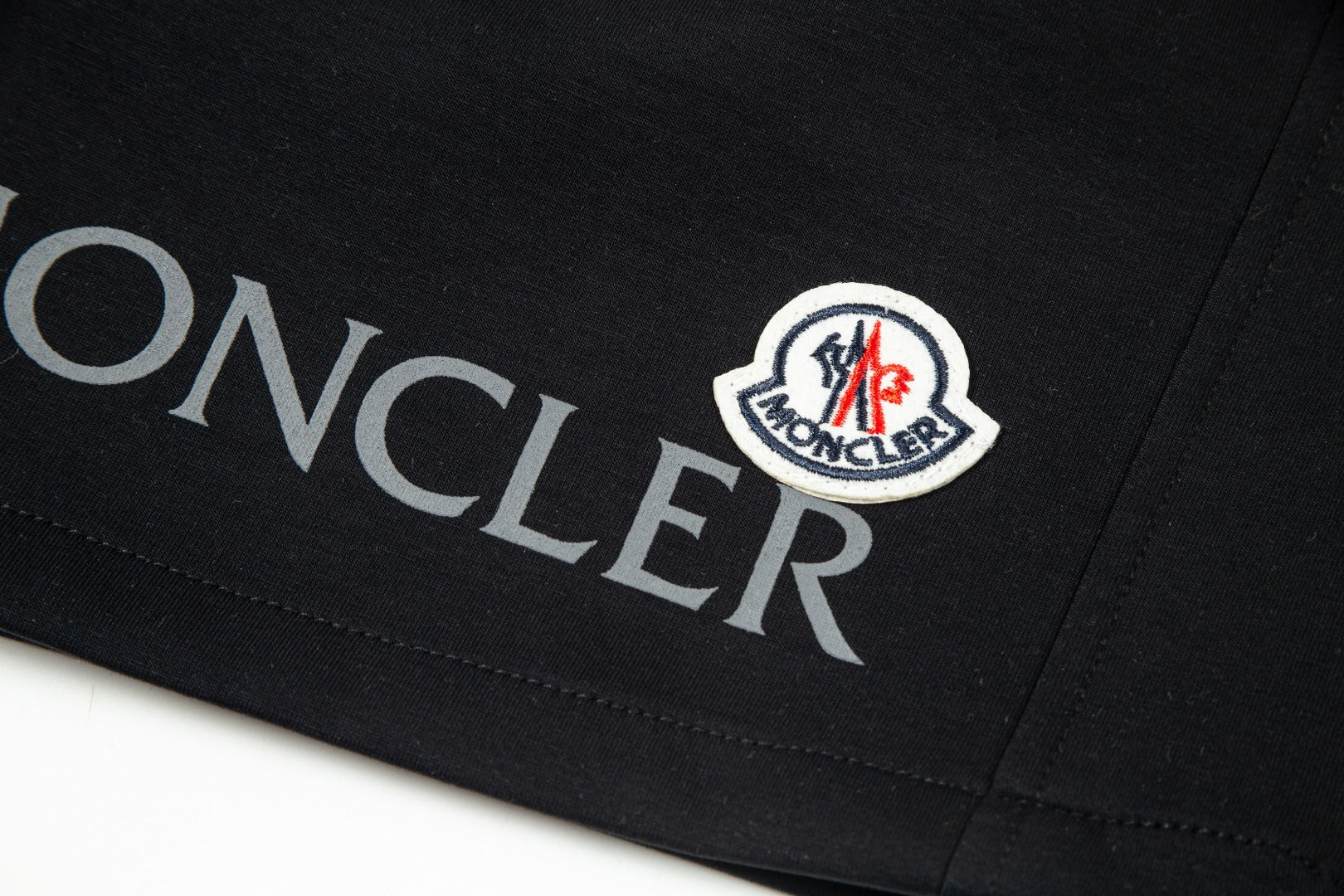 LuxluxHouse Best Quality Clothes Pants Moncler