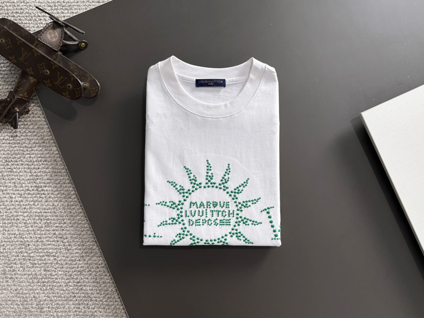 LuxluxHouse Best Quality Clothes T-shirt Louis Vuitton