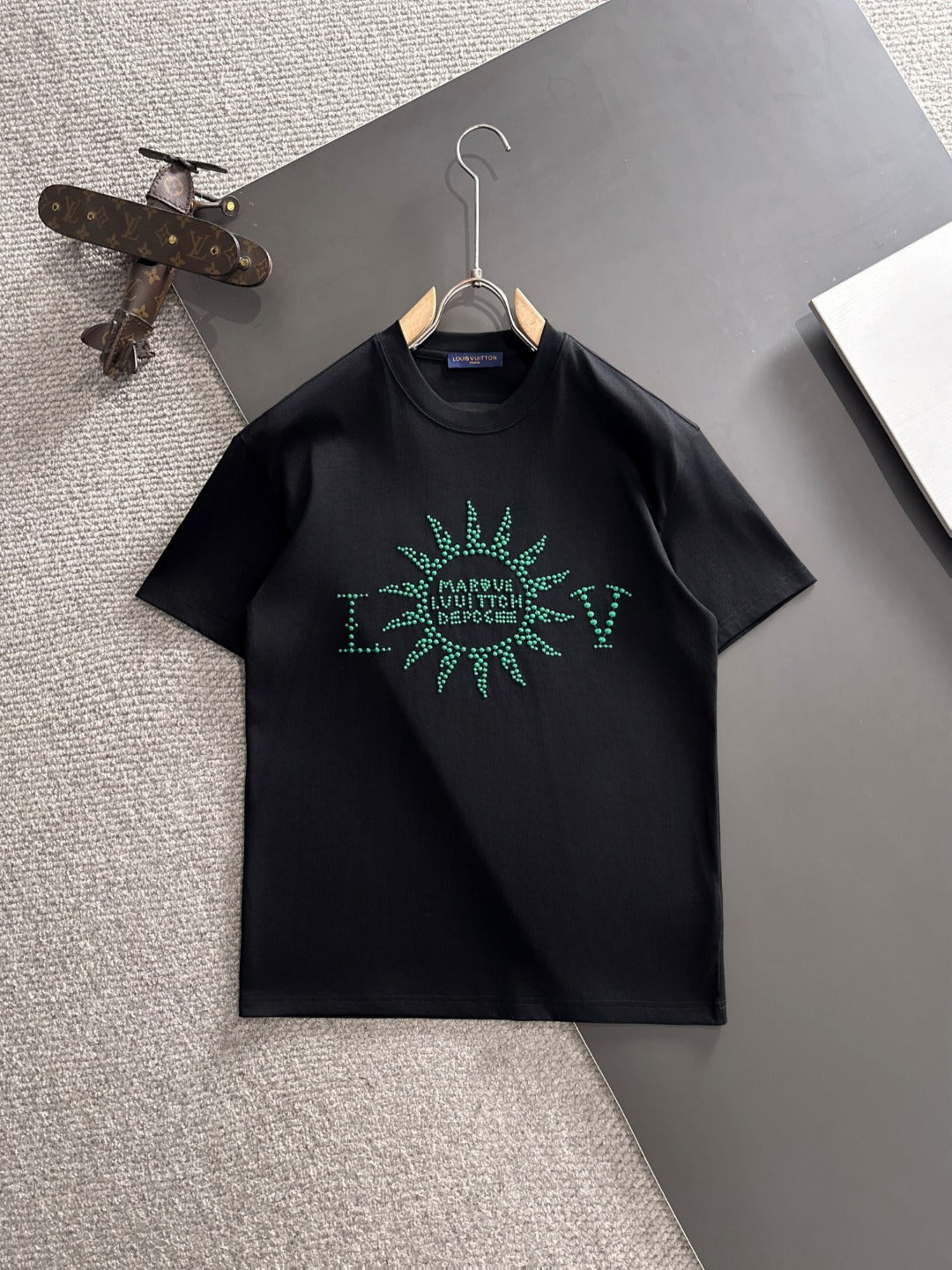 LuxluxHouse Best Quality Clothes T-shirt Louis Vuitton