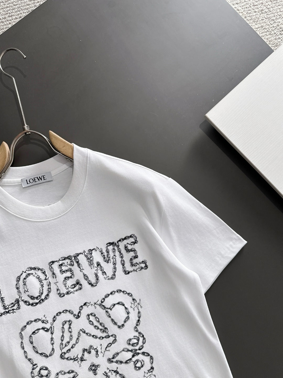 LuxluxHouse Best Quality Clothes T-shirt Loewe