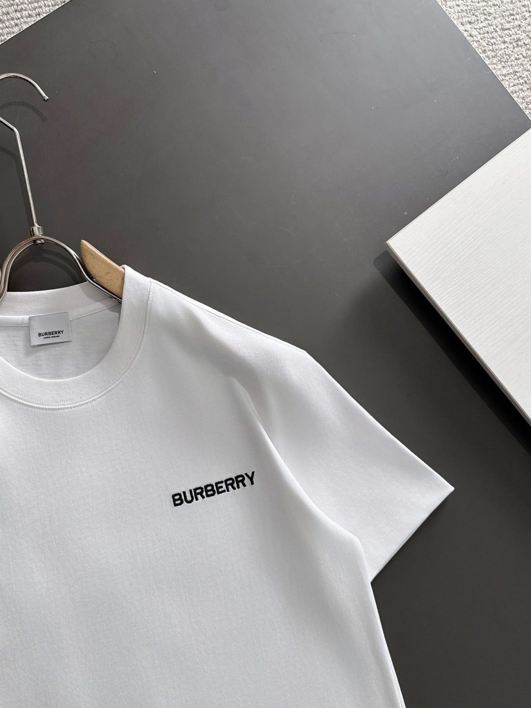 LuxluxHouse Best Quality Clothes Burberry T-shirt