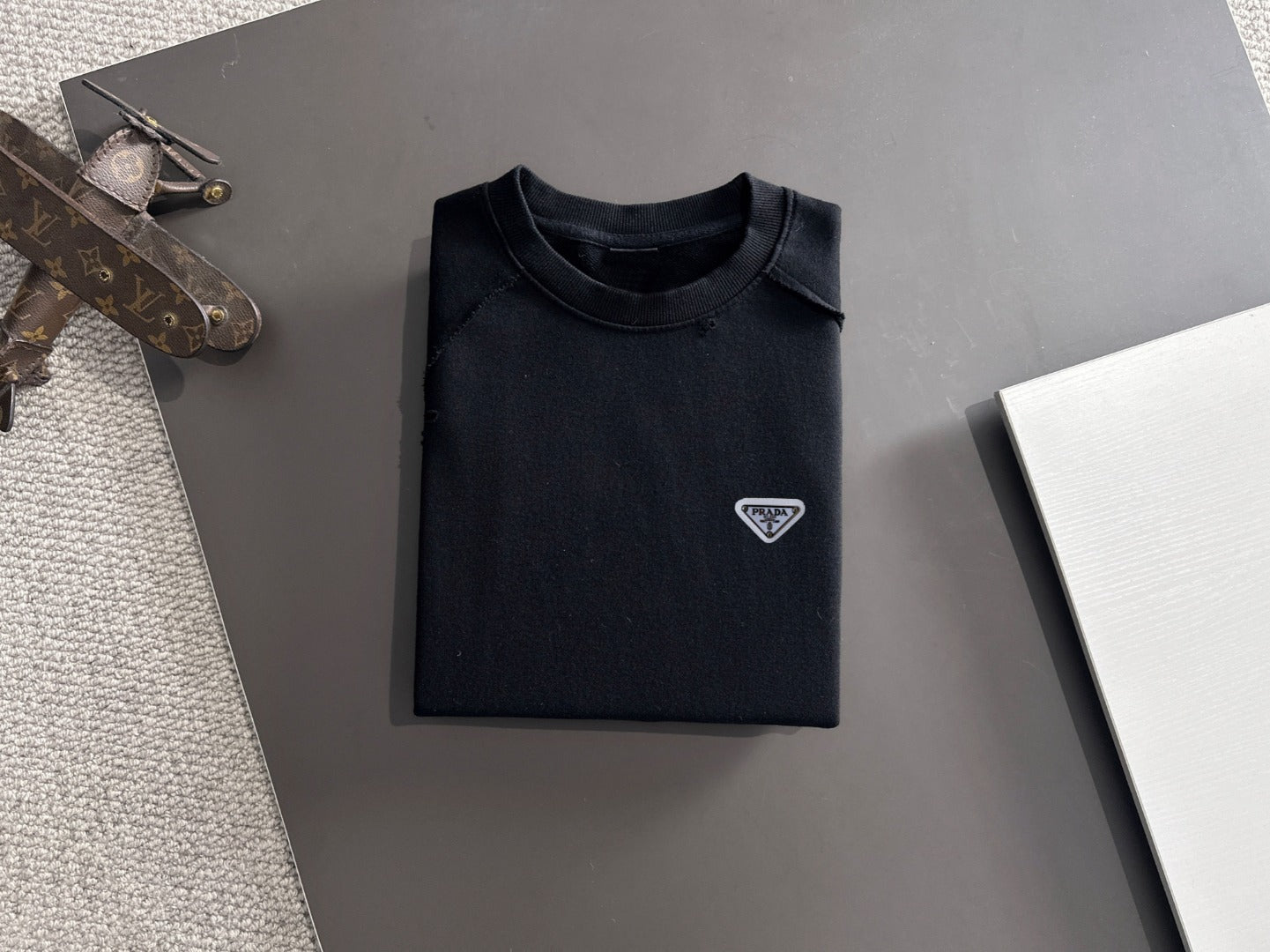 LuxluxHouse Best Quality Clothes T-shirt Prada