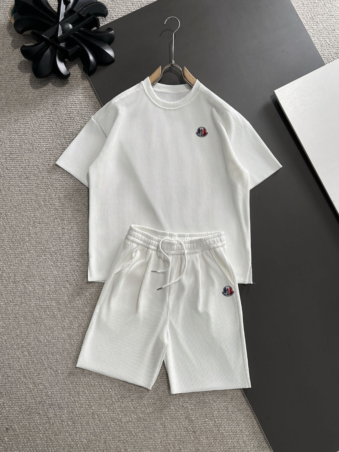 LuxluxHouse Best Quality Clothes T-shirt Moncler