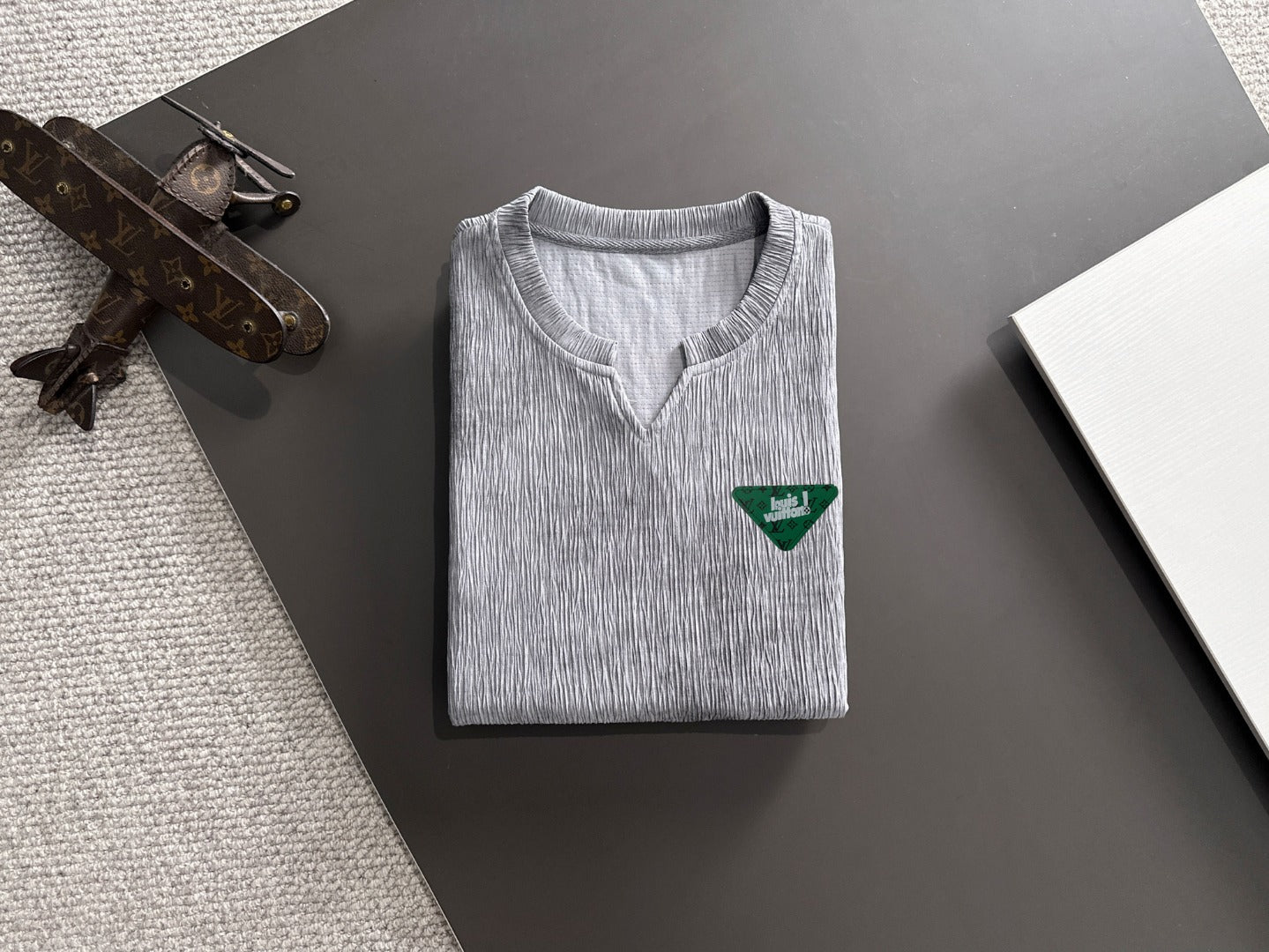 LuxluxHouse Best Quality Clothes T-shirt Louis Vuitton