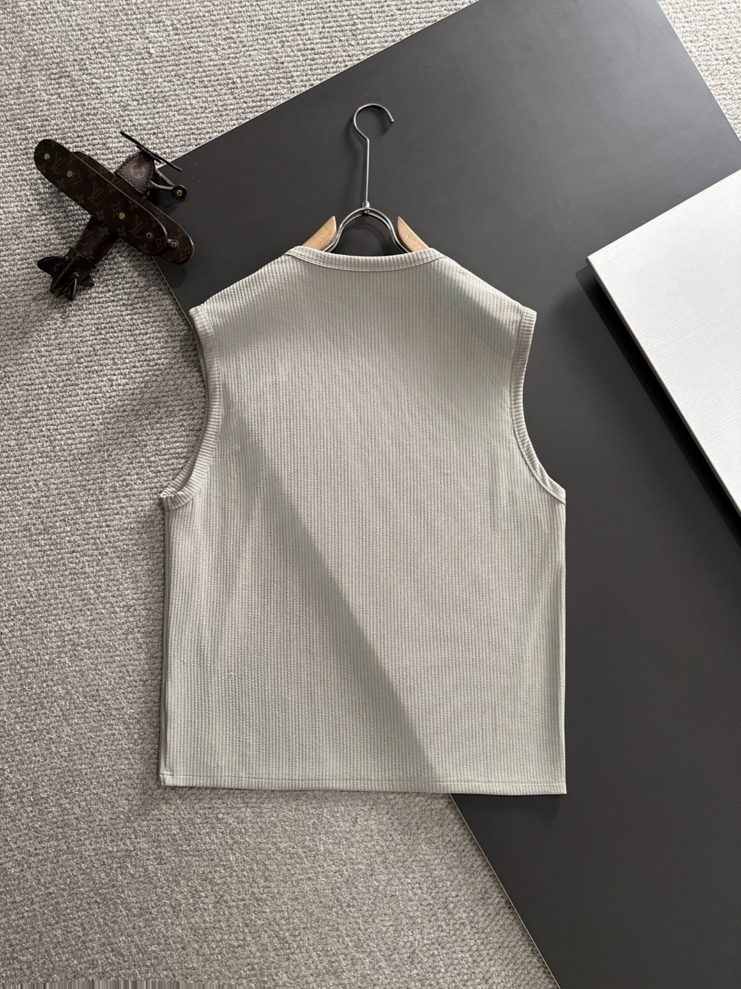 LuxluxHouse Best Quality Clothes T-shirt Loewe