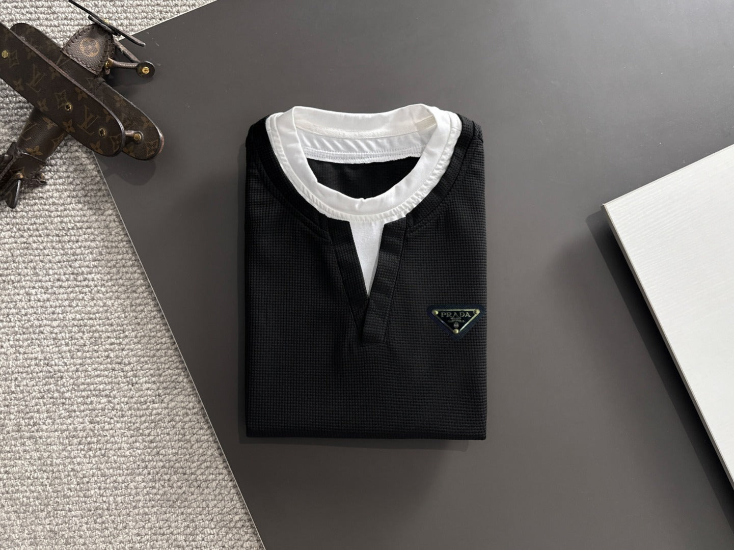 LuxluxHouse Best Quality Clothes T-shirt Prada