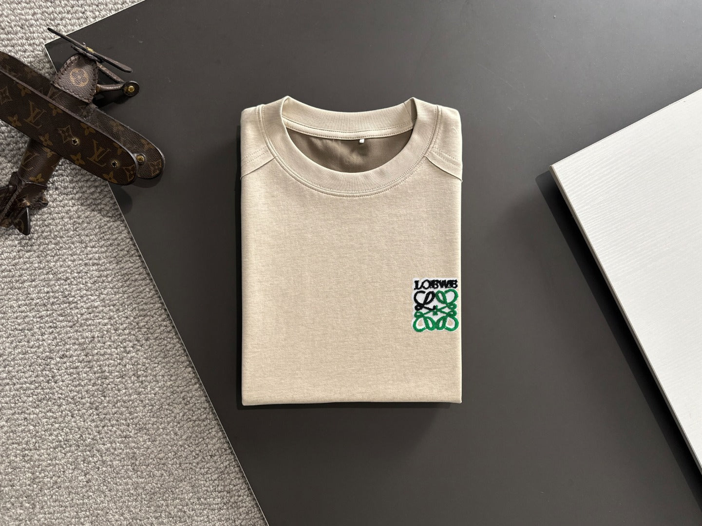 LuxluxHouse Best Quality Clothes T-shirt Loewe