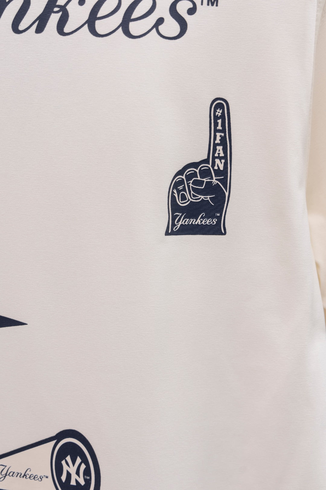 LuxluxHouse Best Quality Clothes The North Face & MLB T-shirt