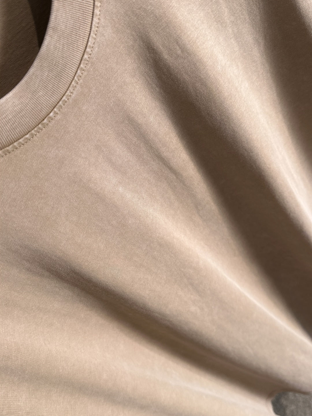 LuxluxHouse Best Quality Clothes T-shirt Loewe