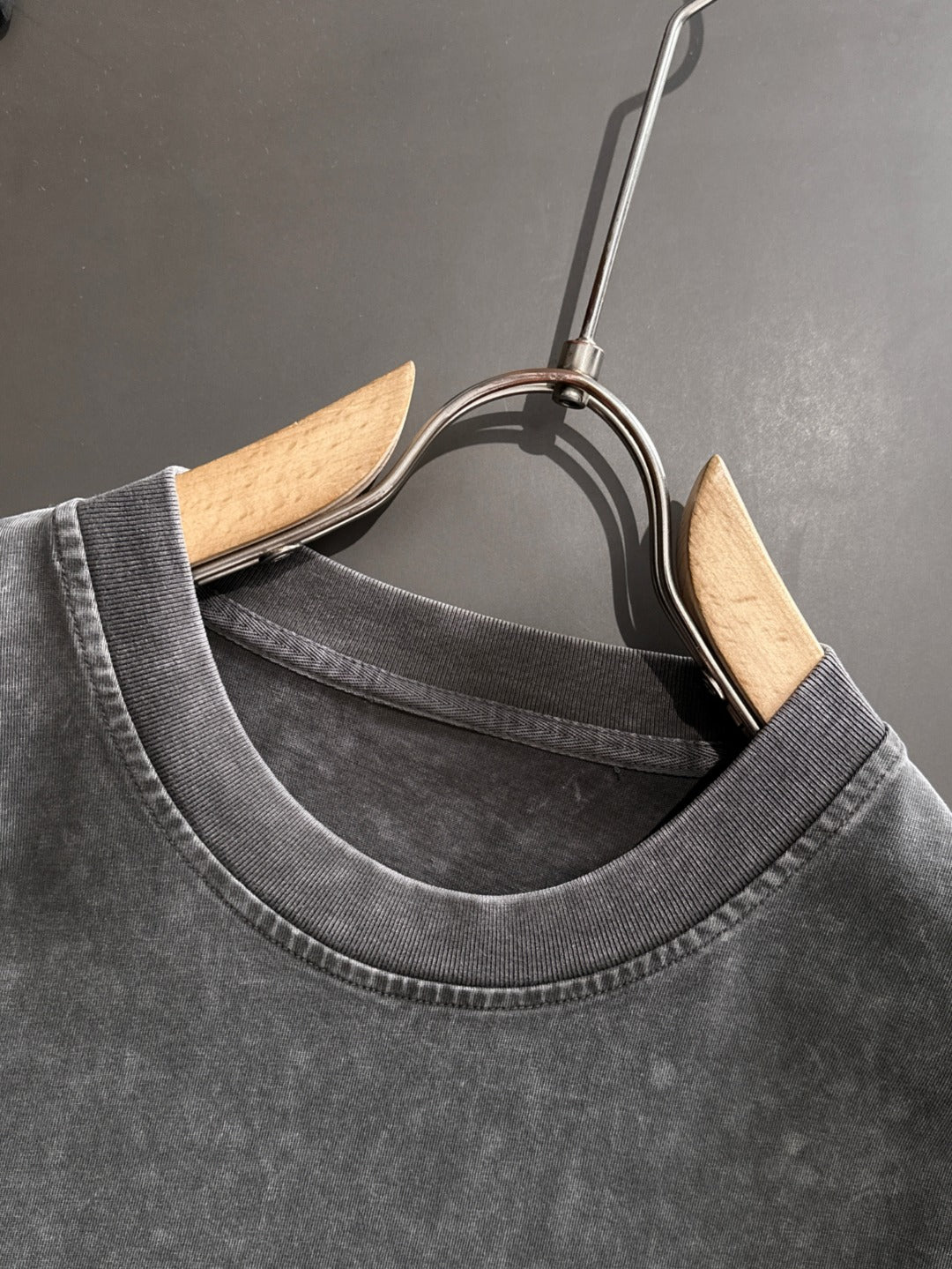 LuxluxHouse Best Quality Clothes T-shirt Loewe