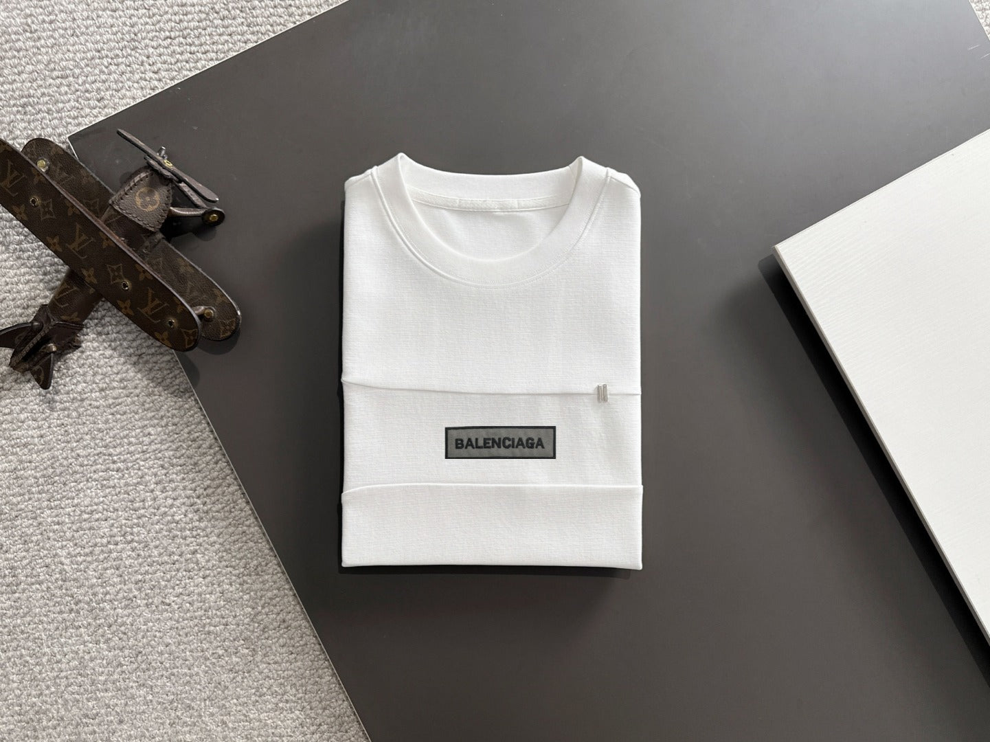 LuxluxHouse Best Quality Clothes Balenciaga T-shirt