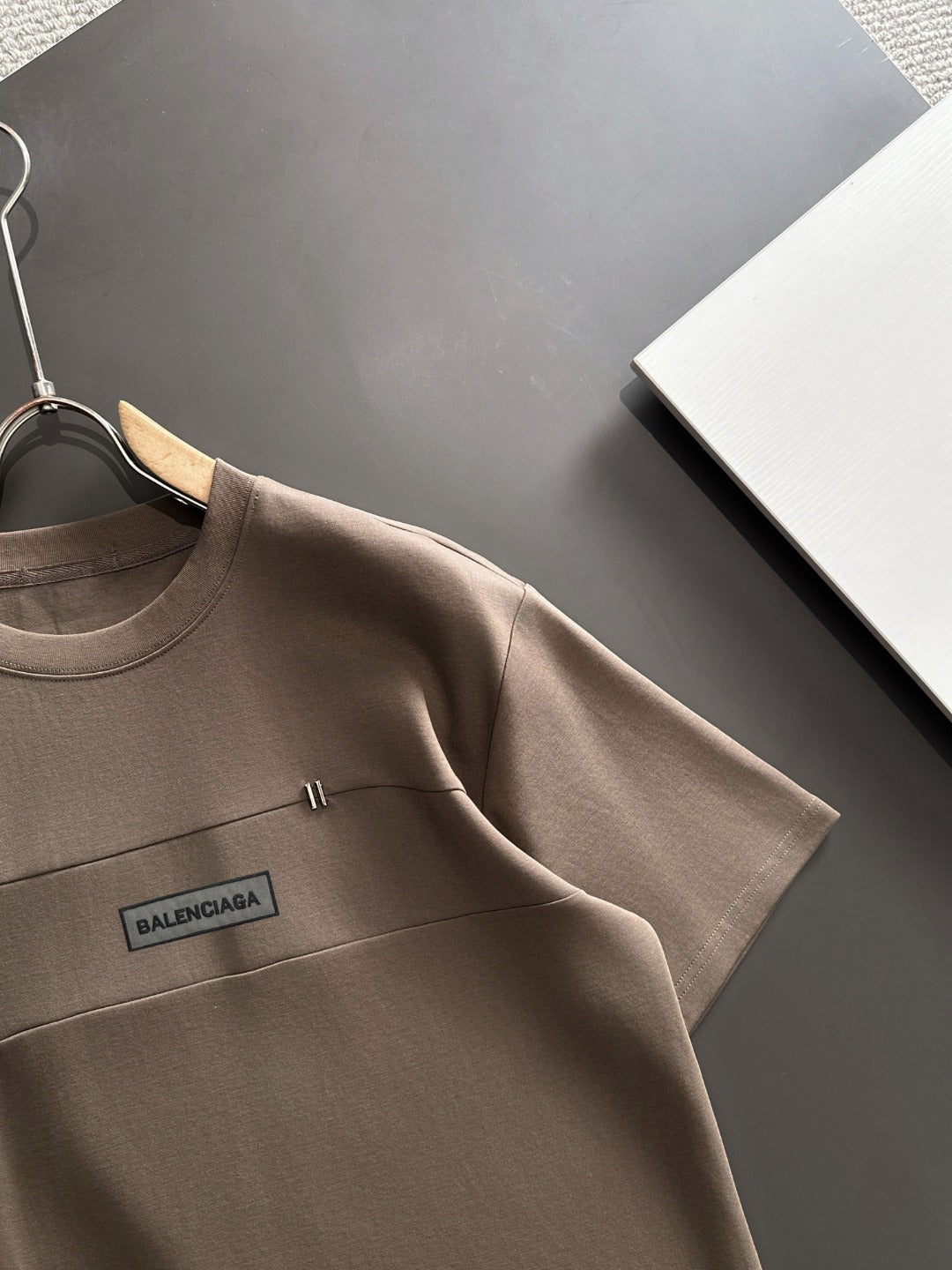 LuxluxHouse Best Quality Clothes Balenciaga T-shirt