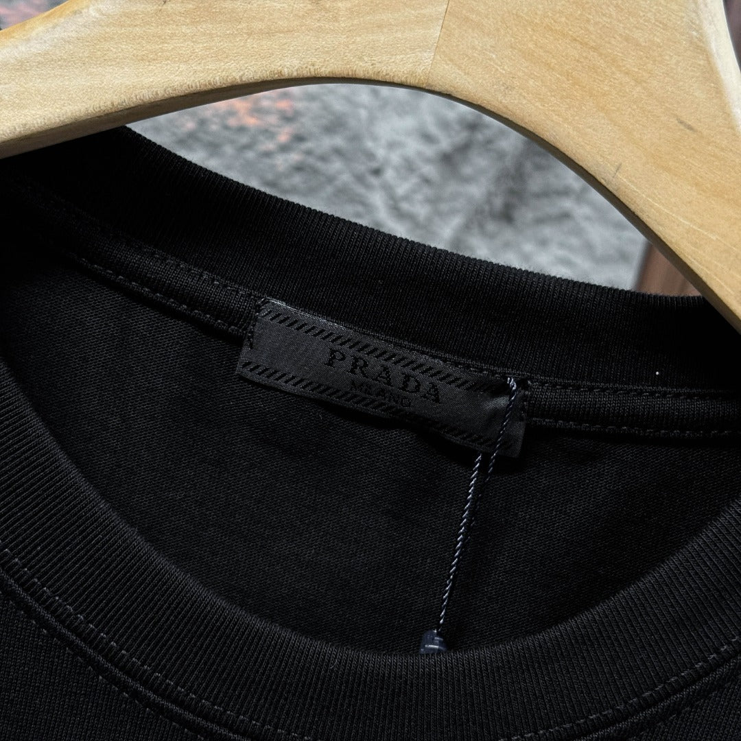 LuxluxHouse Best Quality Clothes T-shirt Prada