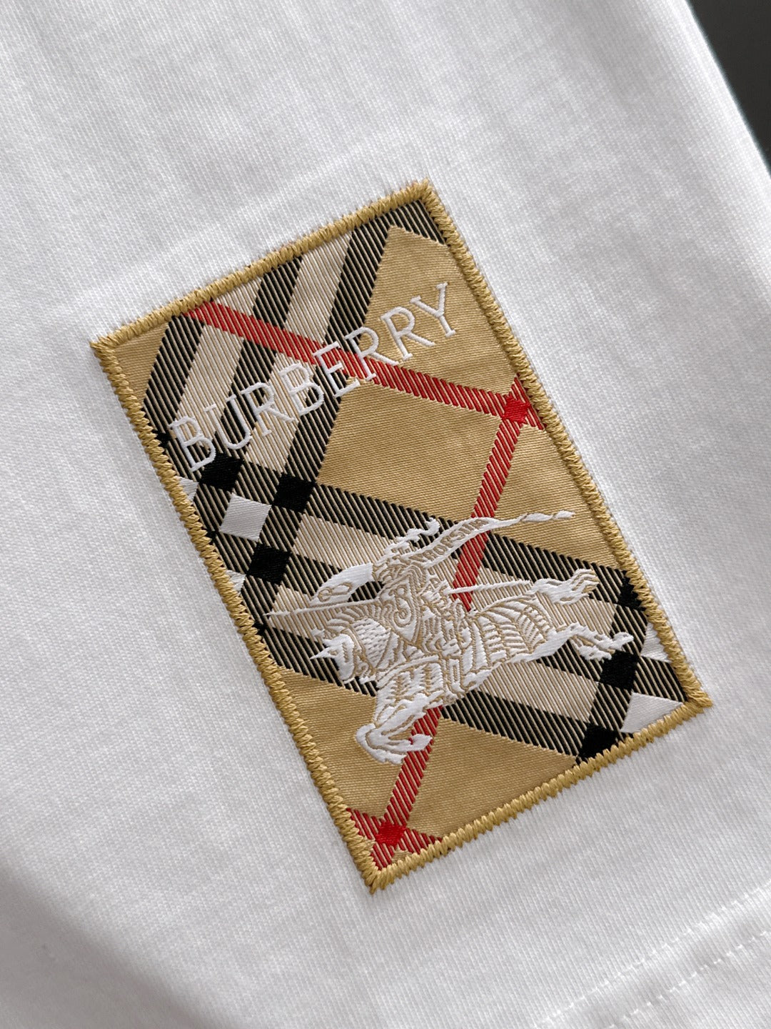 LuxluxHouse Best Quality Clothes Burberry T-shirt