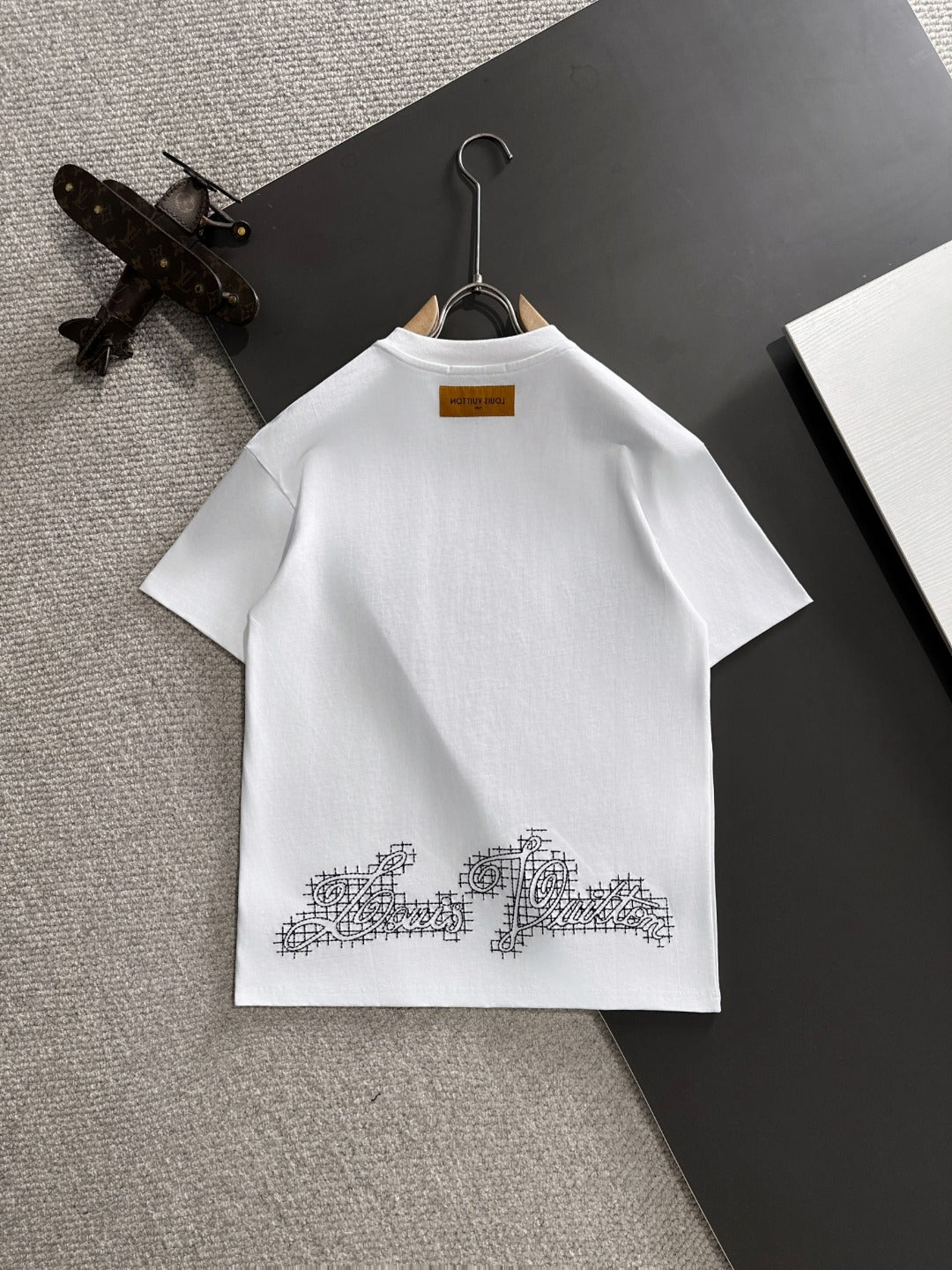 LuxluxHouse Best Quality Clothes T-shirt Louis Vuitton