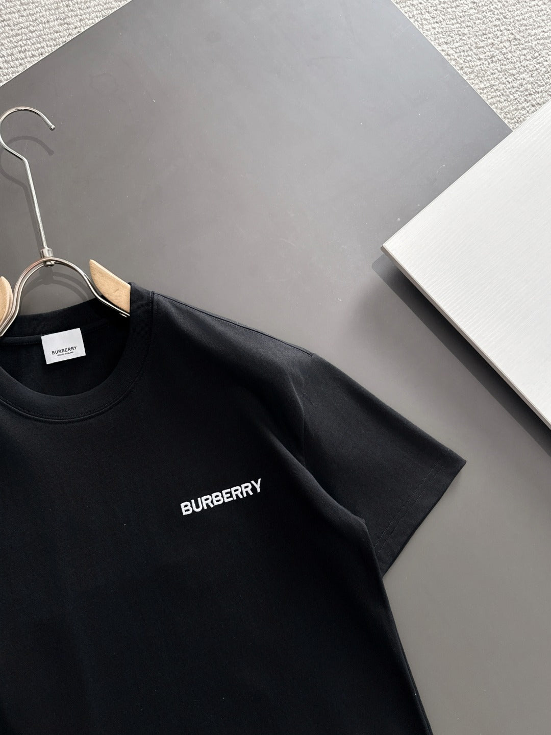 LuxluxHouse Best Quality Clothes Burberry T-shirt