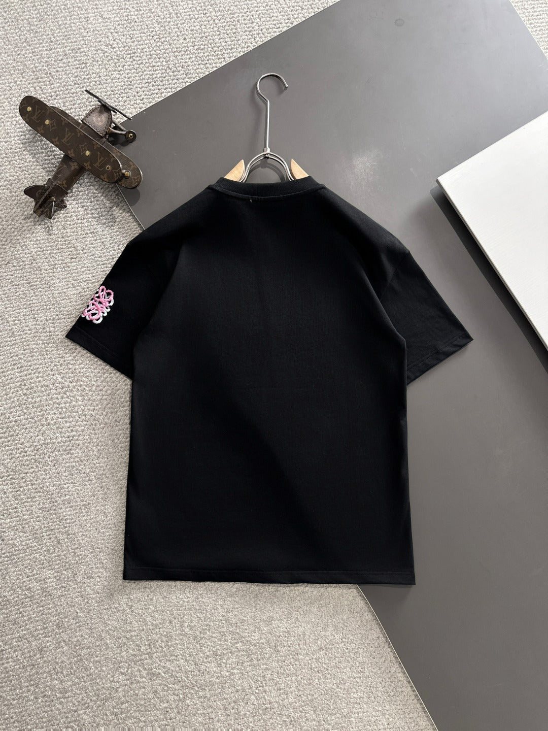 LuxluxHouse Best Quality Clothes T-shirt Loewe