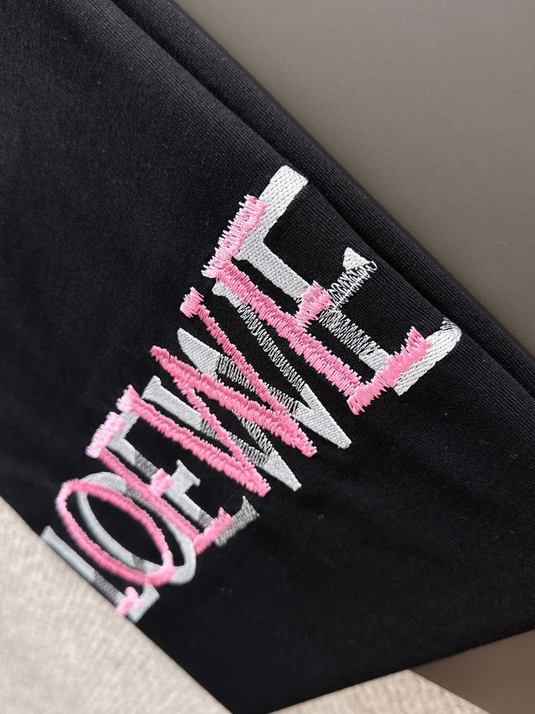 LuxluxHouse Best Quality Clothes T-shirt Loewe