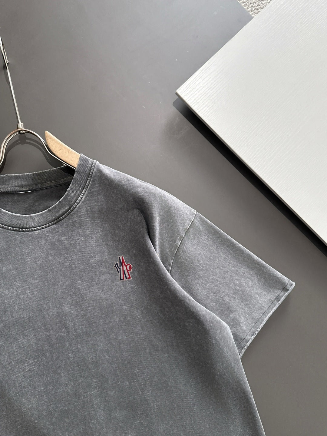 LuxluxHouse Best Quality Clothes T-shirt Moncler