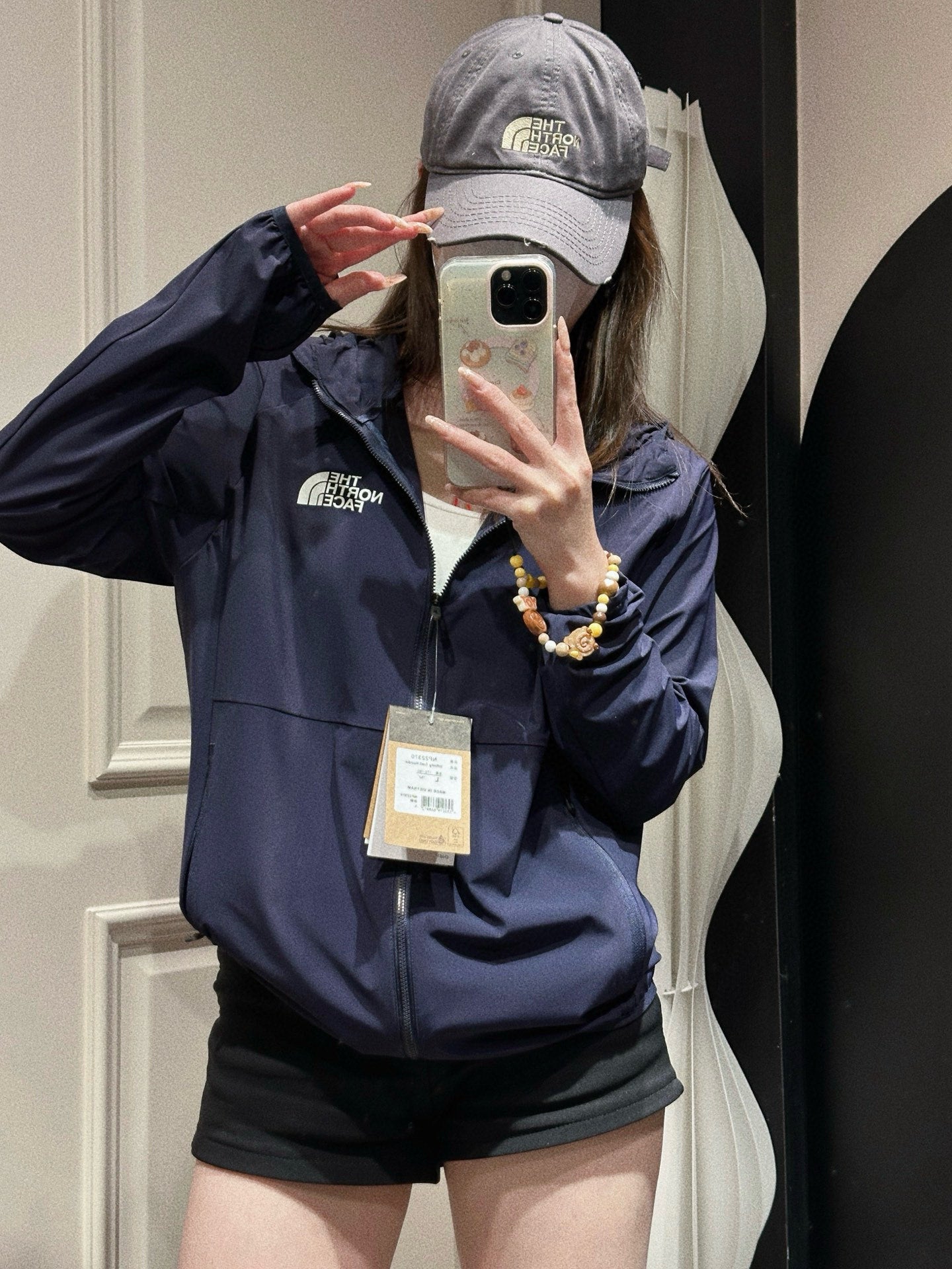 LuxluxHouse Best Quality Clothes The North Face & MLB Coats & Jackets