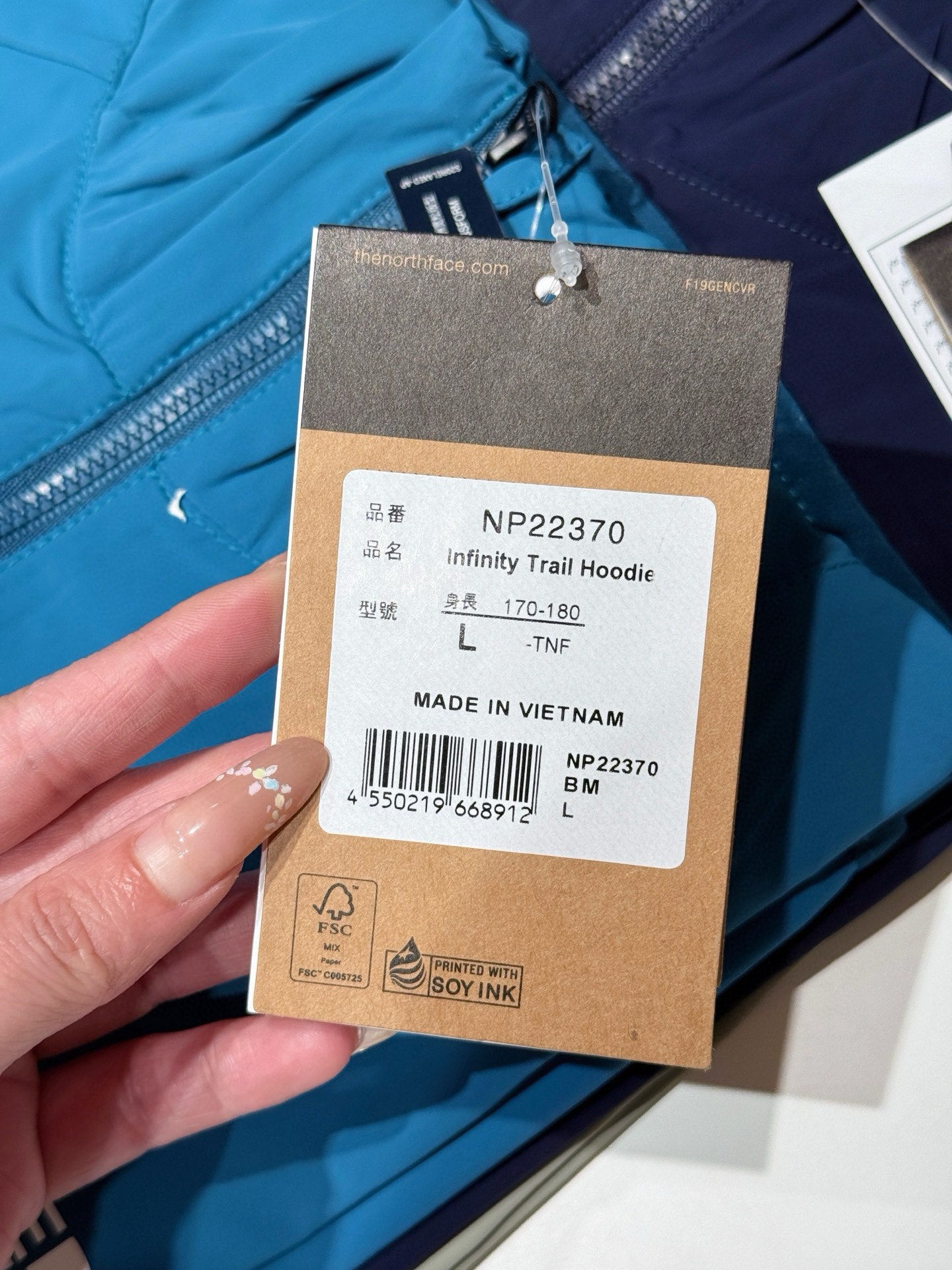 LuxluxHouse Best Quality Clothes The North Face & MLB Coats & Jackets