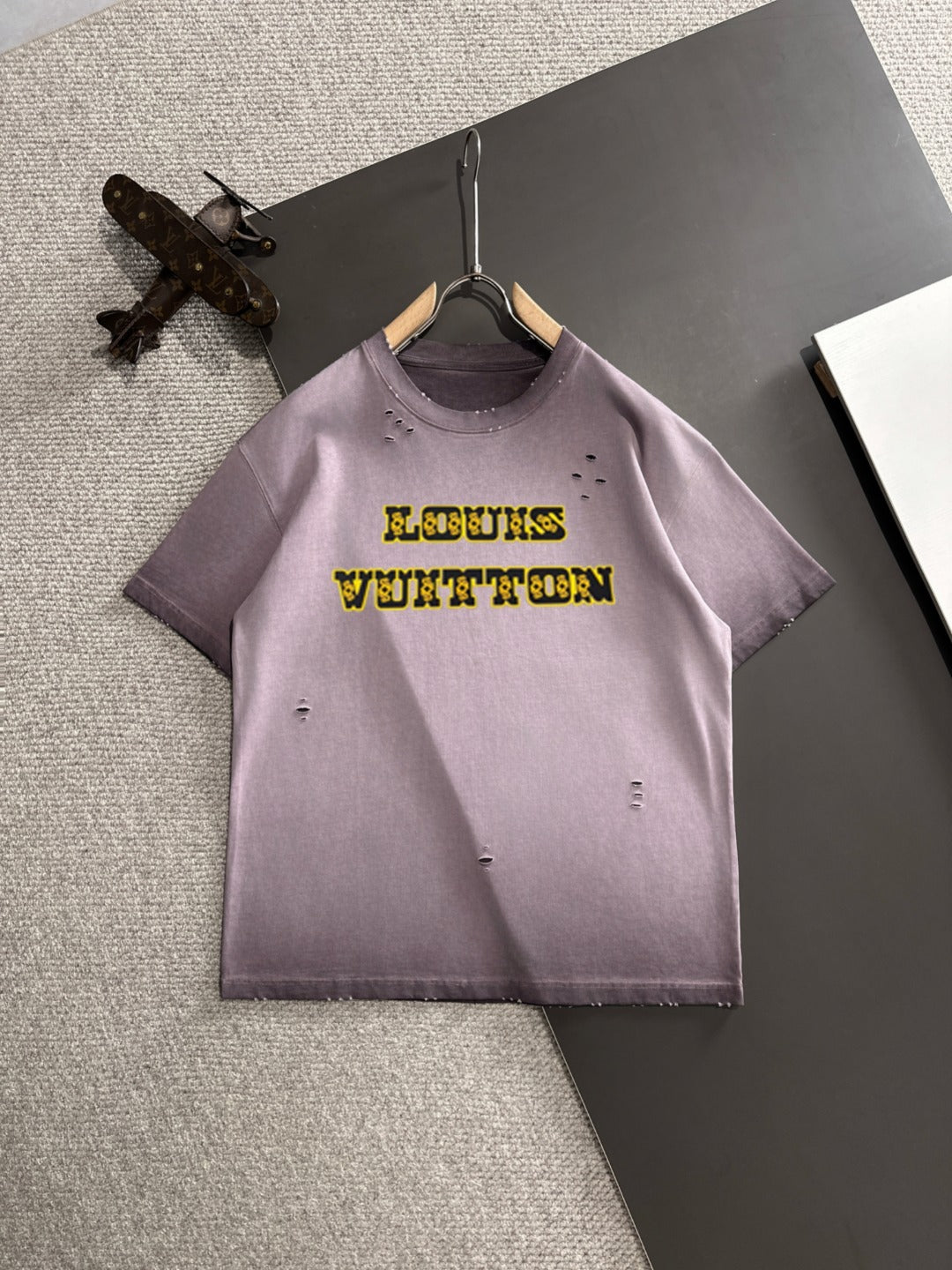 LuxluxHouse Best Quality Clothes T-shirt Louis Vuitton