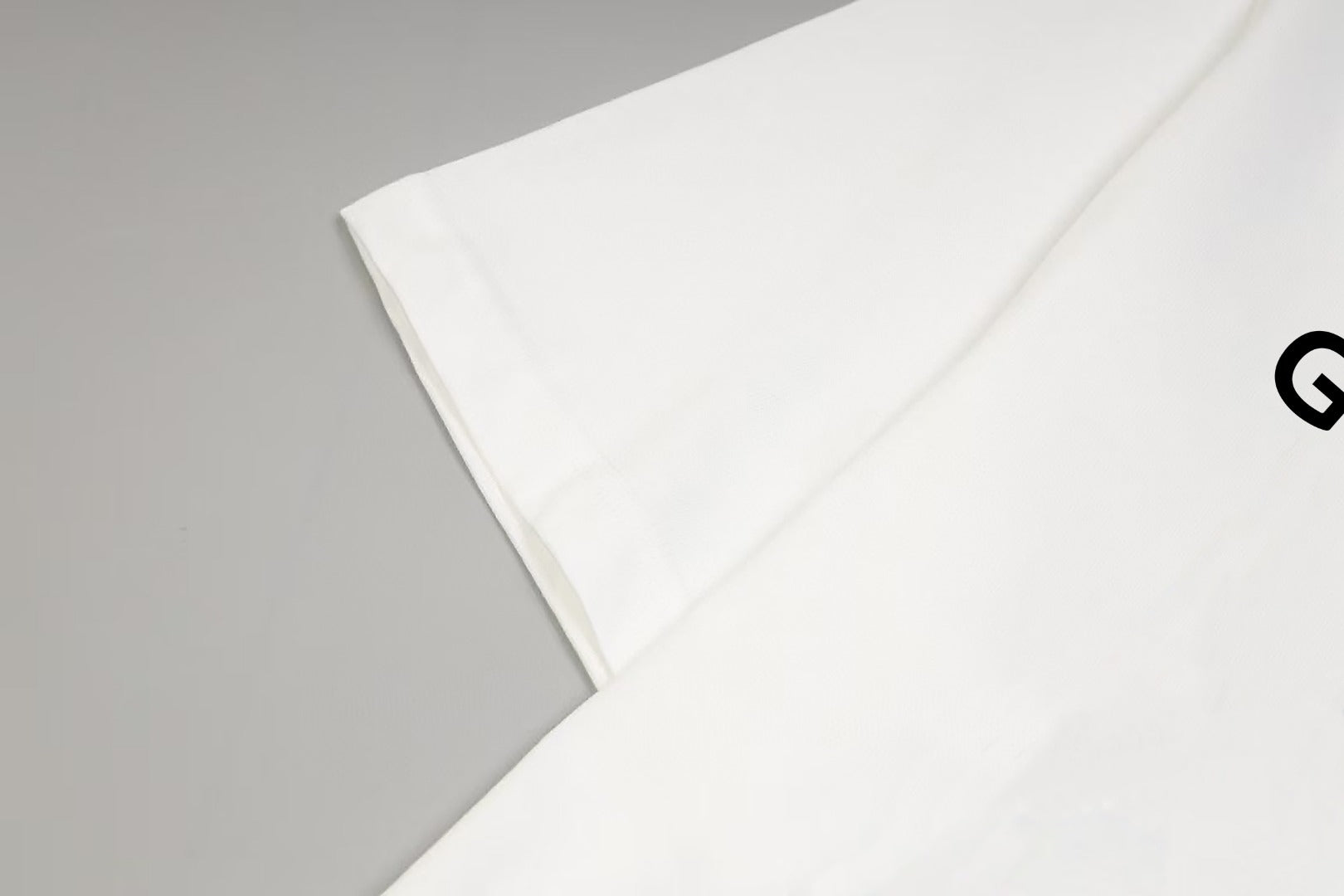 LuxluxHouse Best Quality Clothes Givenchy T-shirt