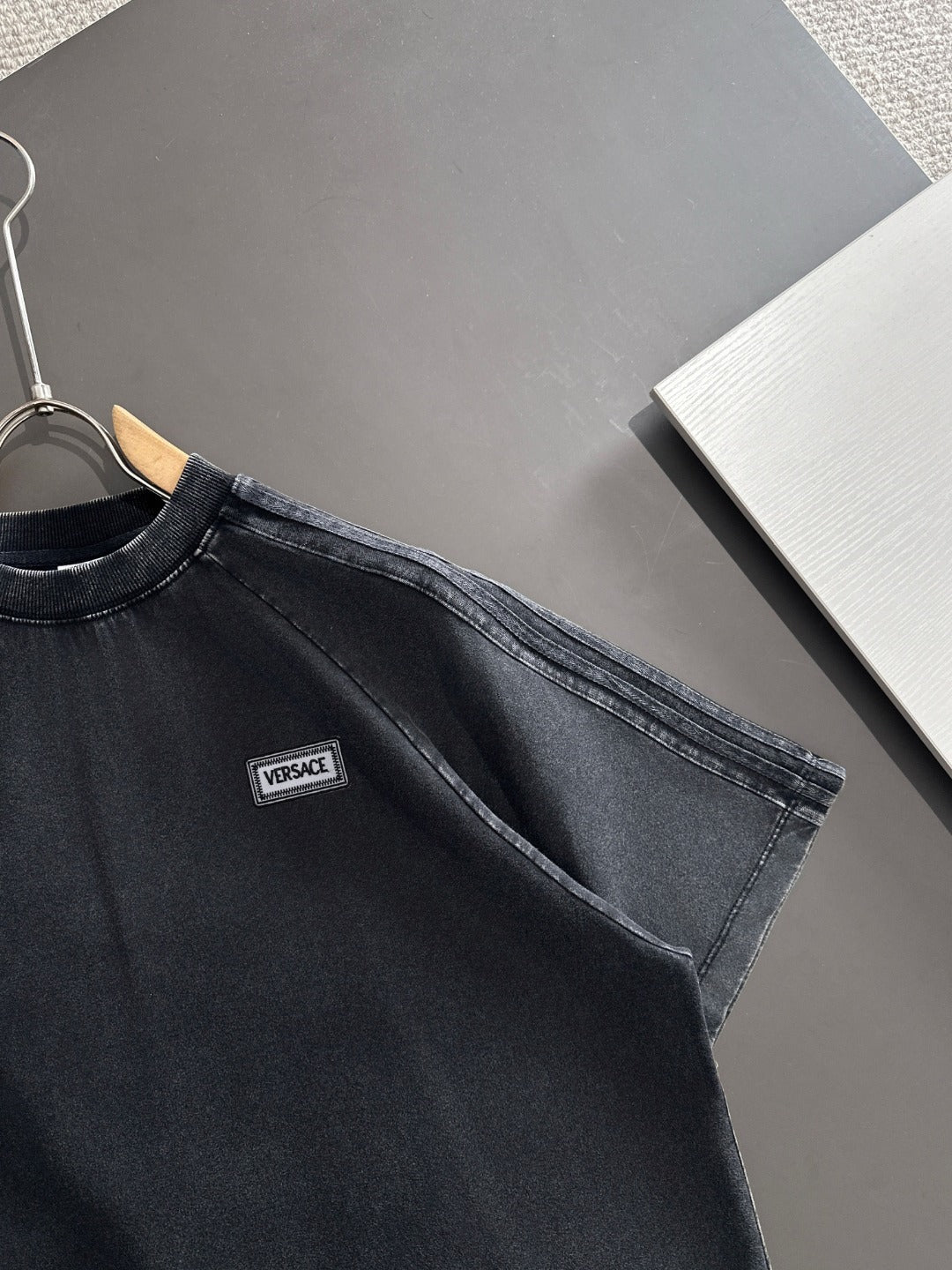 LuxluxHouse Best Quality Clothes Versace T-shirt