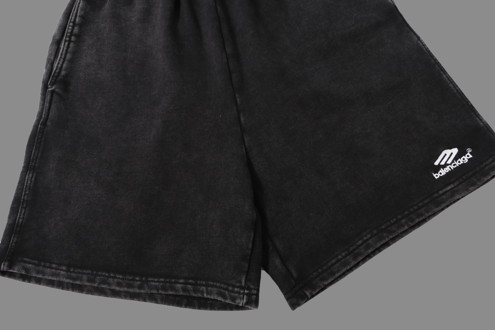 LuxluxHouse Best Quality Clothes Balenciaga Pants