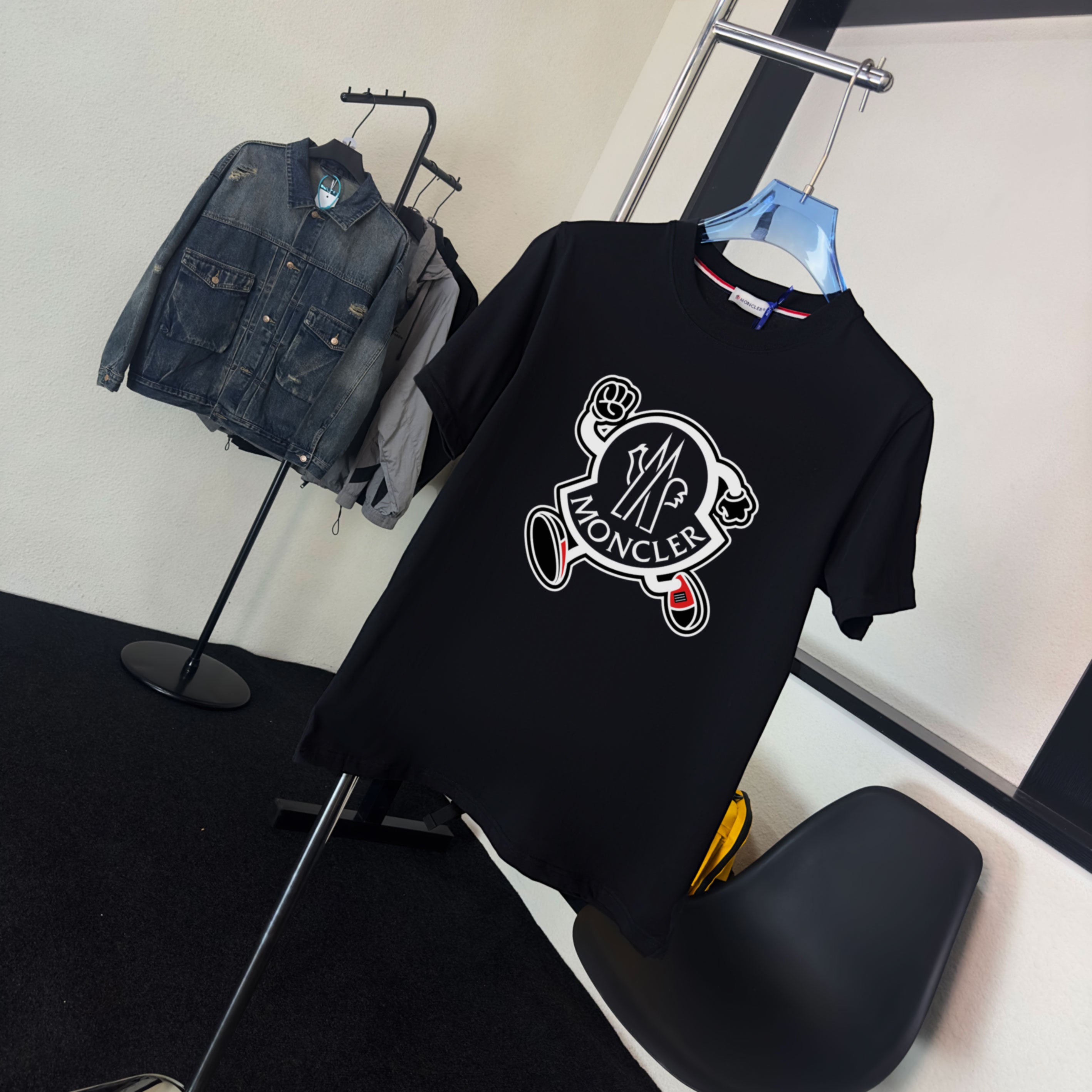 LuxluxHouse Best Quality Clothes T-shirt Moncler