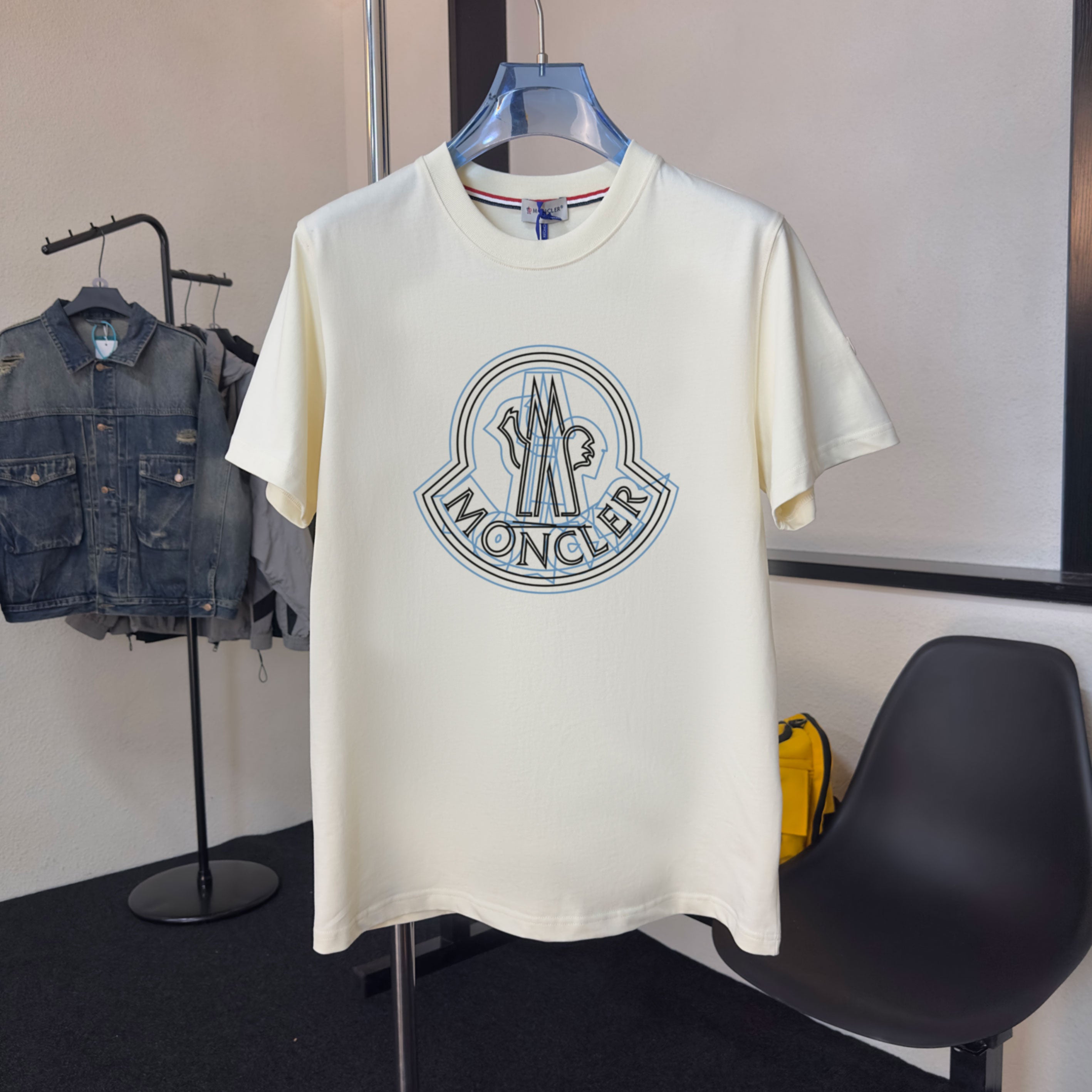 LuxluxHouse Best Quality Clothes T-shirt Moncler