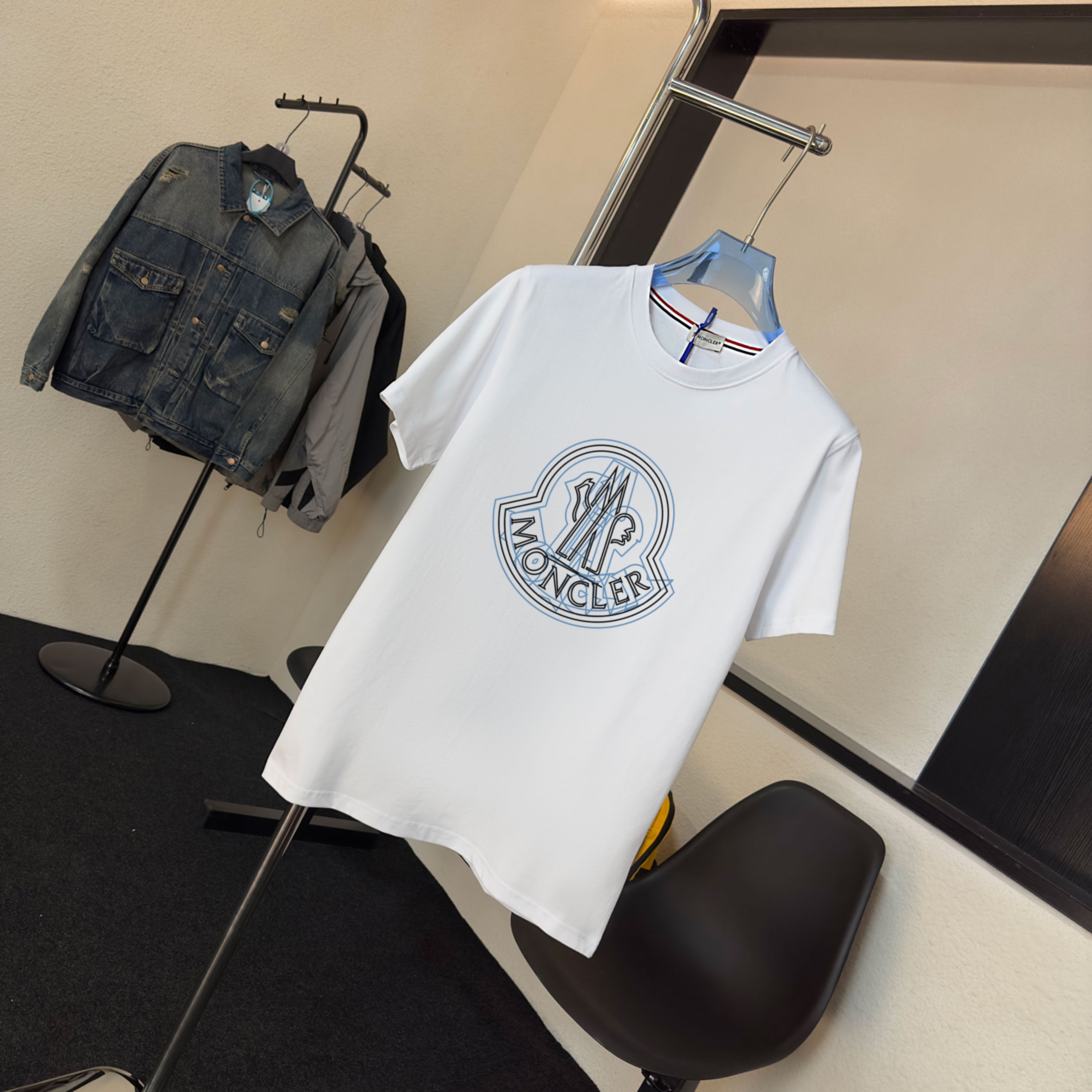 LuxluxHouse Best Quality Clothes T-shirt Moncler