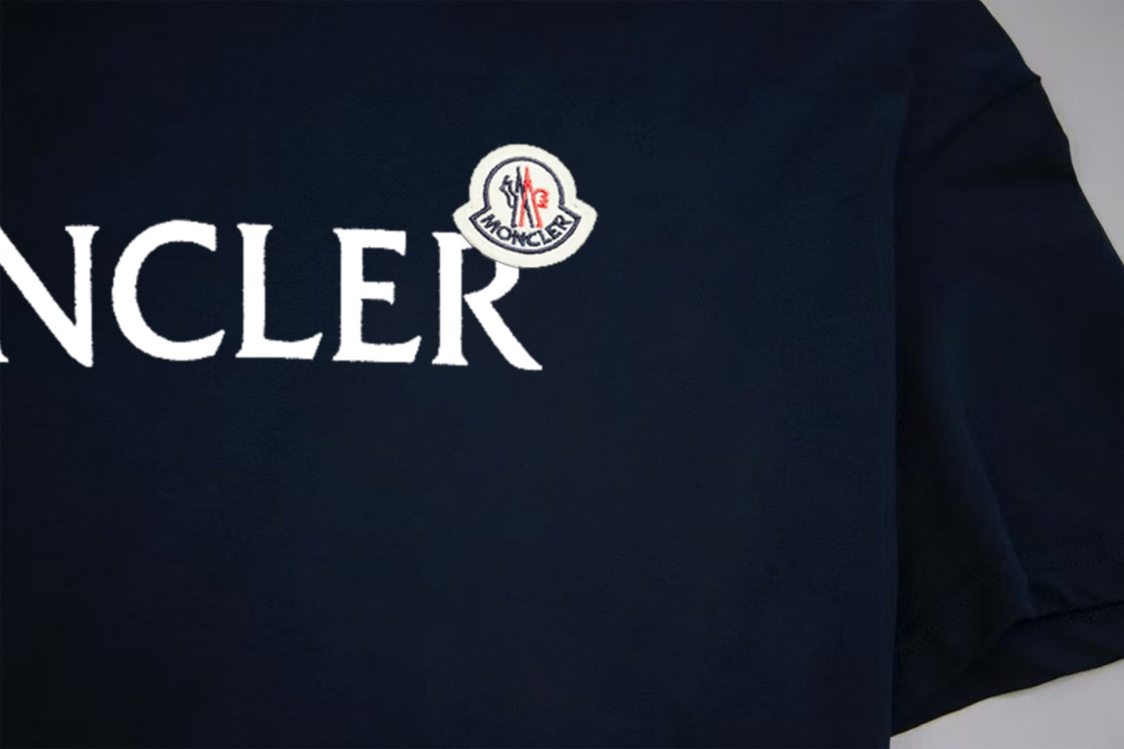 LuxluxHouse Best Quality Clothes T-shirt Moncler
