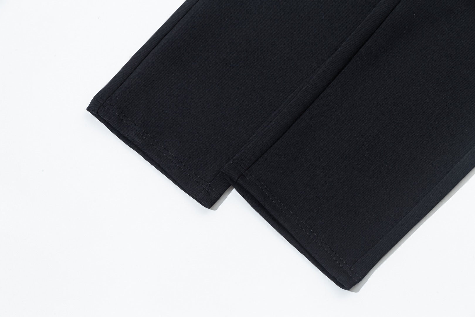 LuxluxHouse Best Quality Clothes Pants Moncler