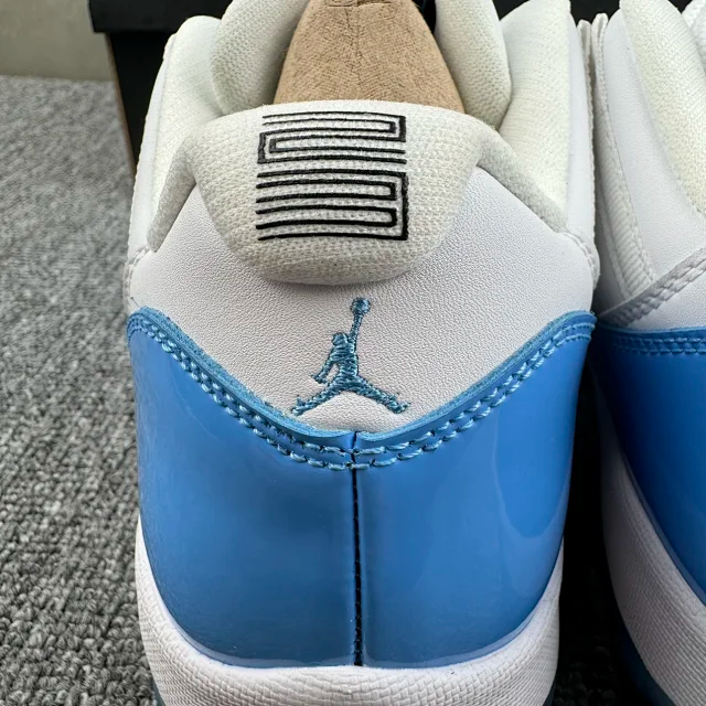 （Special offer）WM Batch - Jordan 11 “University Blue”