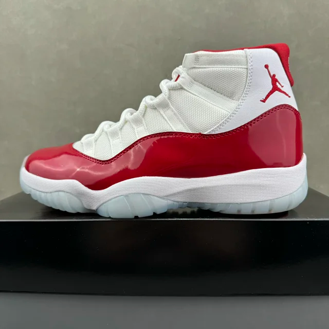 （Special offer）WM Batch - Jordan 11 “Varsity Red”