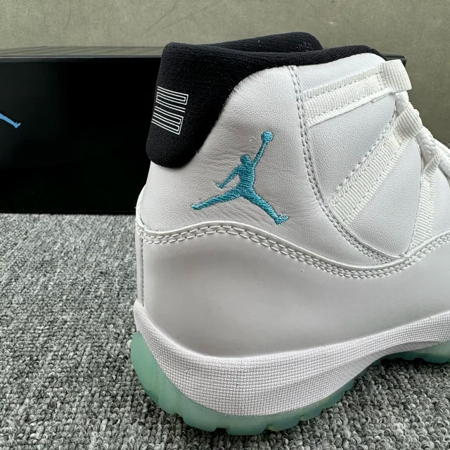 （Special offer）WM Batch - Jordan 11 “Legend blue”