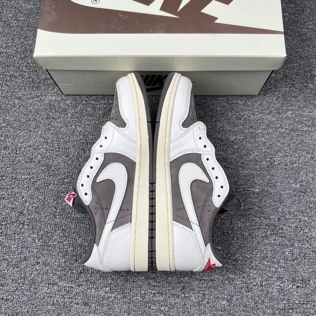 HP Batch-Air Jordan 1  × Travis Scott “Reverse Mocha”