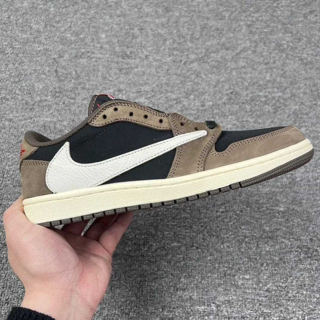 HP Batch-Air Jordan 1  × Travis Scott “Mocha”