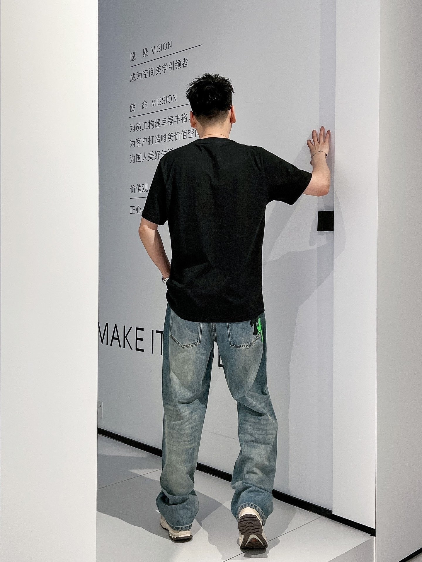 LuxluxHouse Best Quality Clothes Balenciaga T-shirt