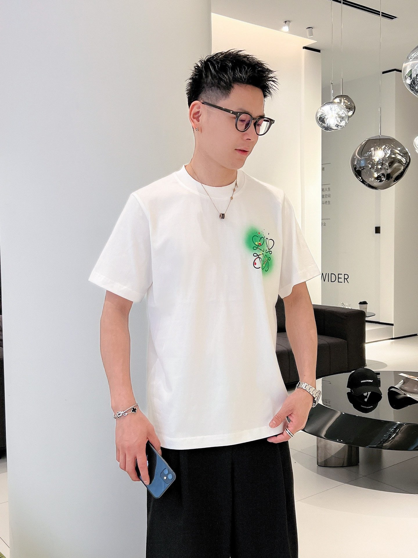 LuxluxHouse Best Quality Clothes T-shirt Loewe