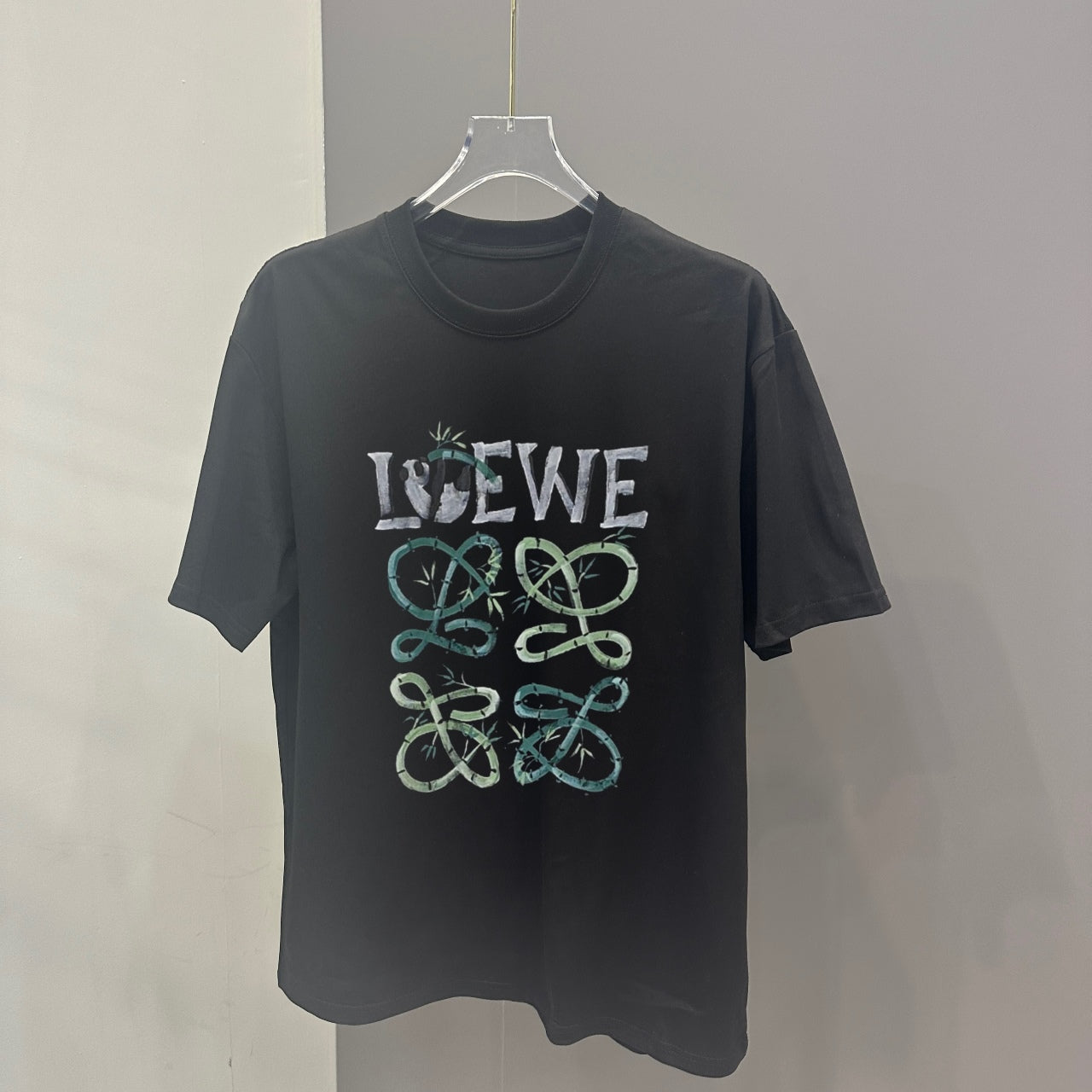 LuxluxHouse Best Quality Clothes T-shirt Loewe