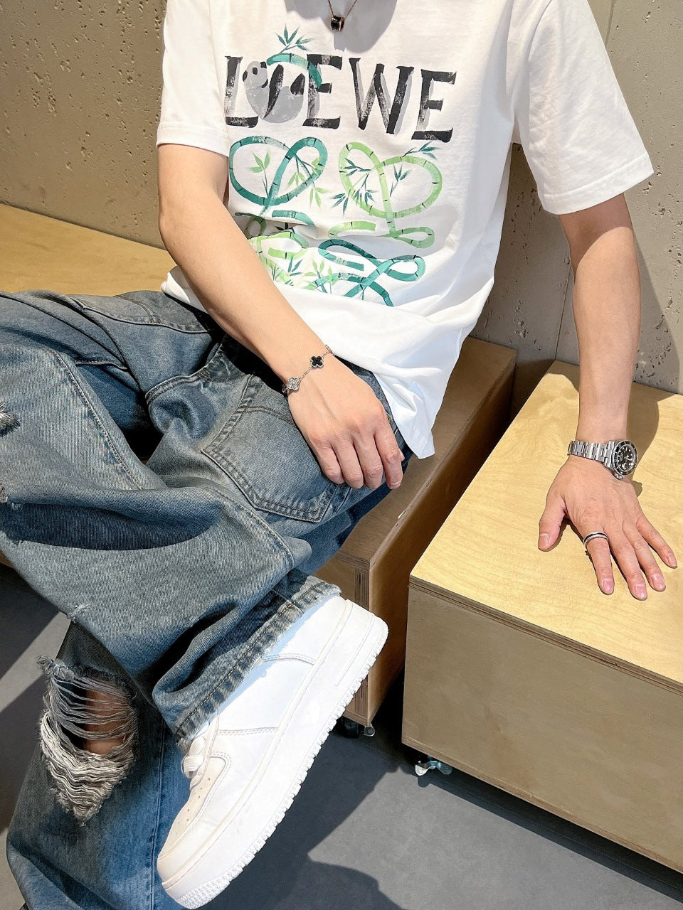 LuxluxHouse Best Quality Clothes T-shirt Loewe