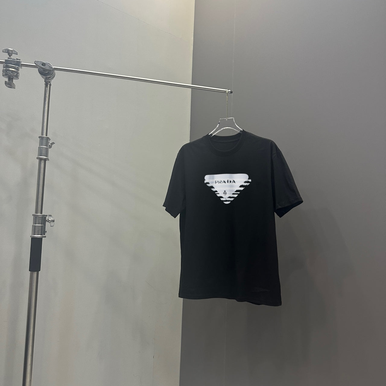 LuxluxHouse Best Quality Clothes T-shirt Prada