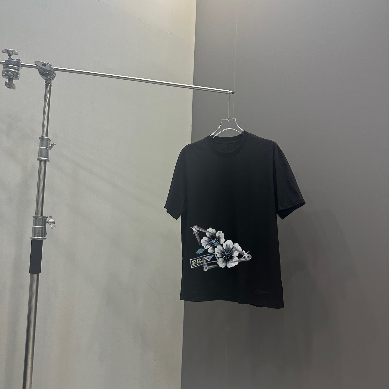 LuxluxHouse Best Quality Clothes T-shirt Prada