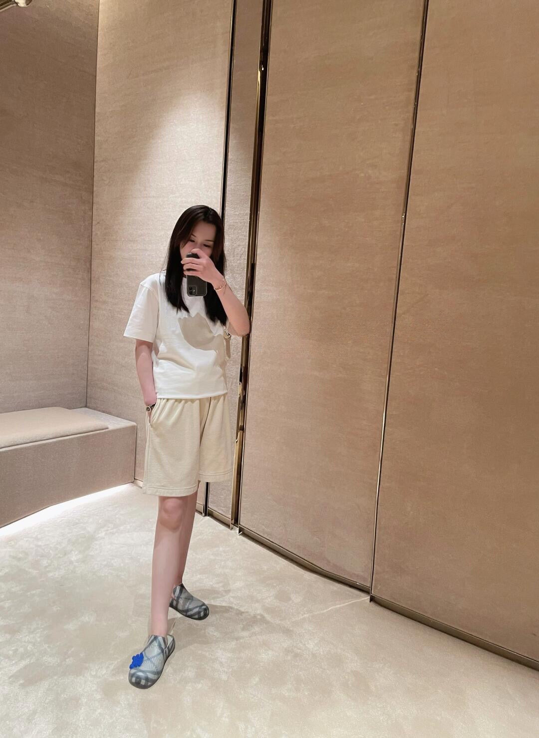 LuxluxHouse Best Quality Clothes Burberry T-shirt