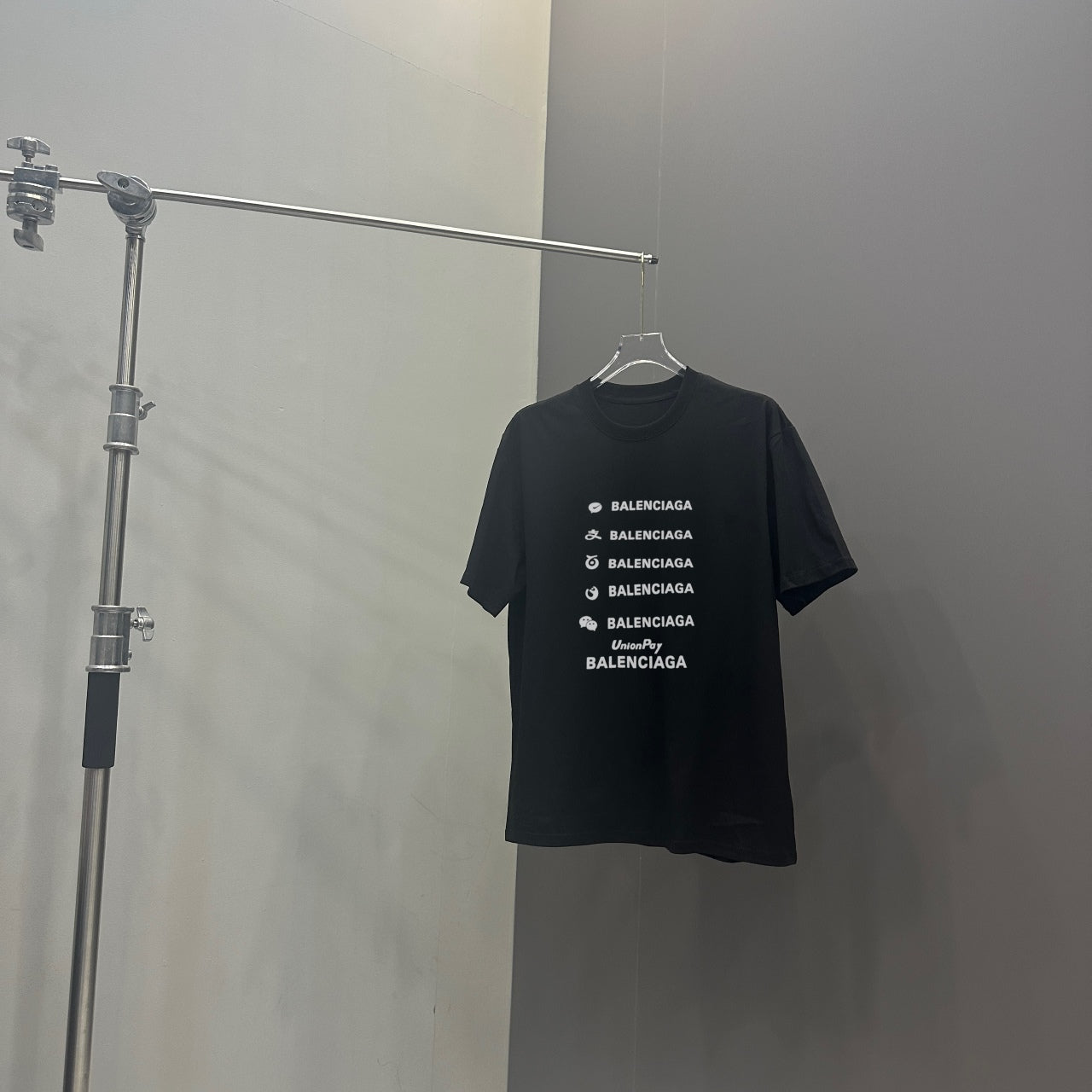 LuxluxHouse Best Quality Clothes Balenciaga T-shirt